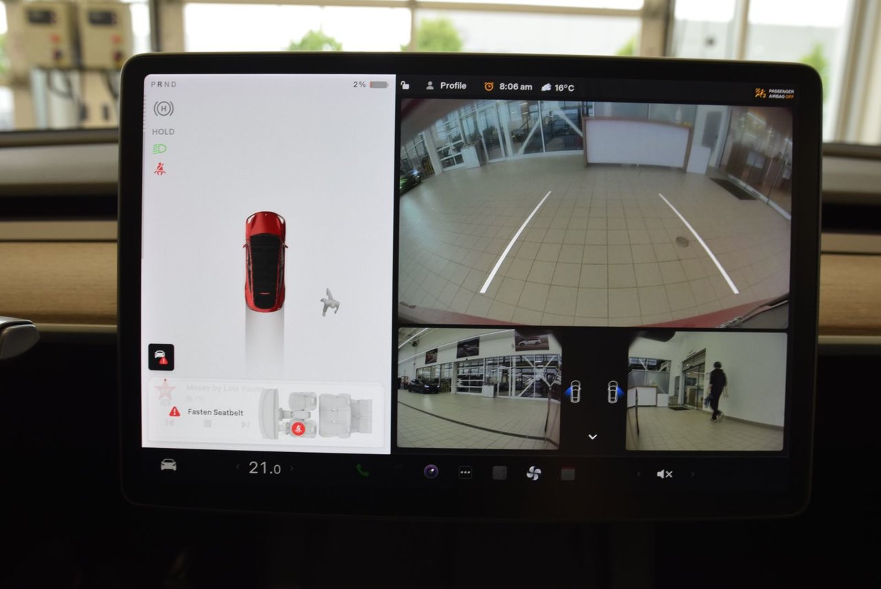 2021 Tesla Model Y LONG RANGE+AWD+7 PASSAGERS LONG RANGE+AWD+7 PASSAGERS