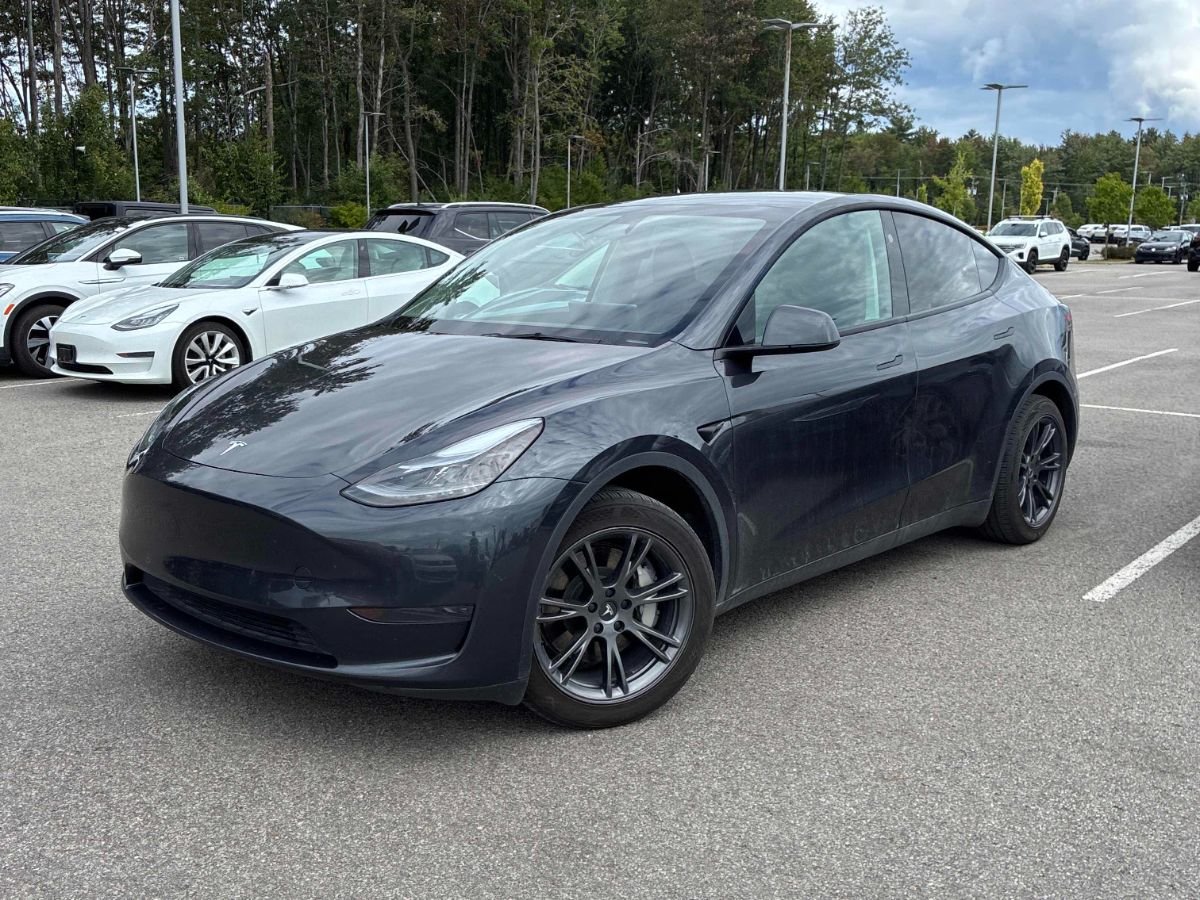 Gray 2024 Tesla Model Y Automatic
