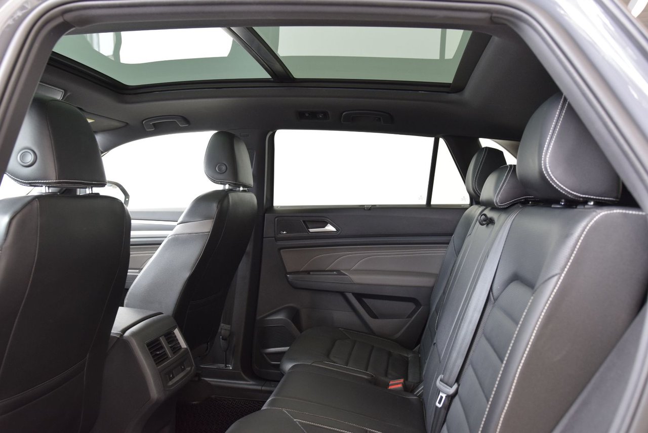 Volkswagen Atlas Cross Sport EXECLINE+R LINE+CUIR+TOIT+ 2022 V6+AWD+CAMERA+FENDER+WOW