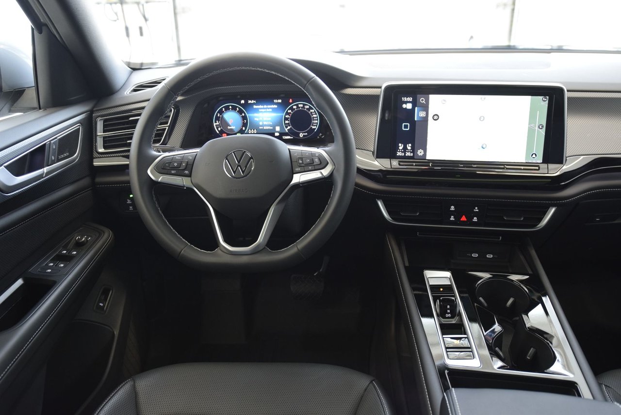 2024 Volkswagen Atlas Cross Sport HIGHLINE+CUIR+TOIT PANO+MAG HIGHLINE+CUIR+TOIT PANO+MAG