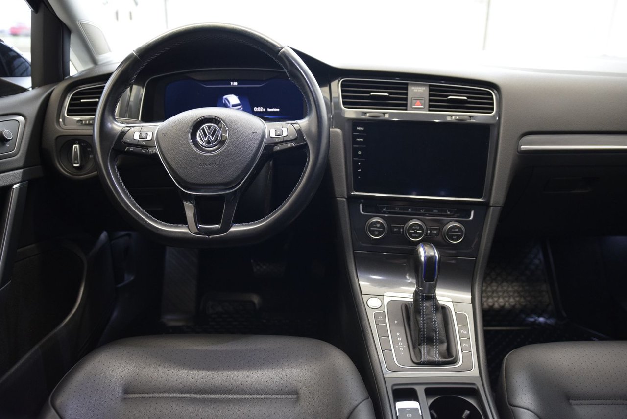 2018 Volkswagen E-Golf DRIVER ASSIST+TECK PACK+CUIR DRIVER ASSIST+TECK PACK+CUIR