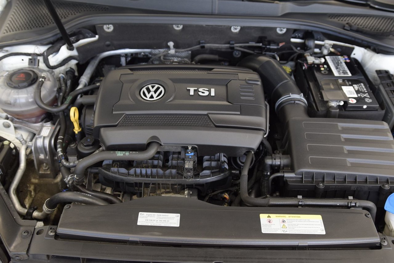Volkswagen Golf GTI AUTOBAHN+CUIR+TOIT PANO+ 2020 LED+NAV+DSG+IMPECCABLE