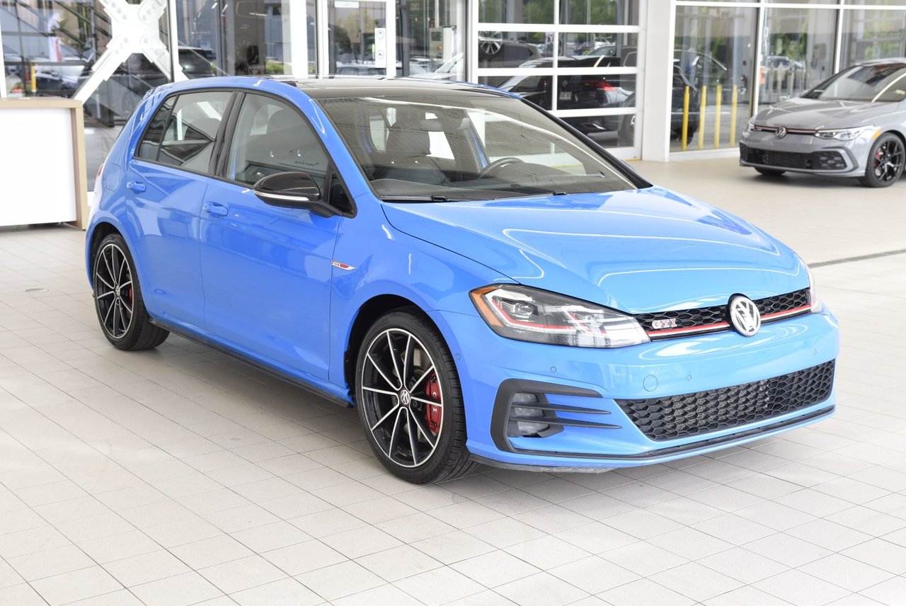 Volkswagen Golf GTI AUTOBAHN+CUIR+TOIT+DSG 2021 CAMERA+BAS KM+NAV+FENDER