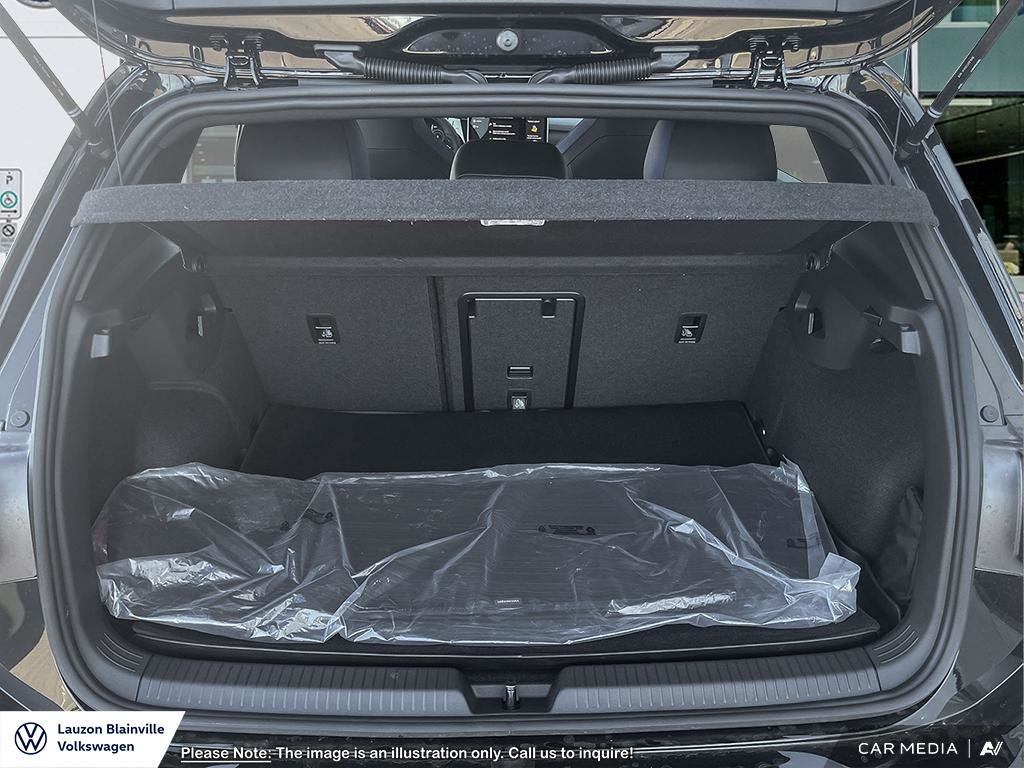 Volkswagen Golf R Black Edition 2025