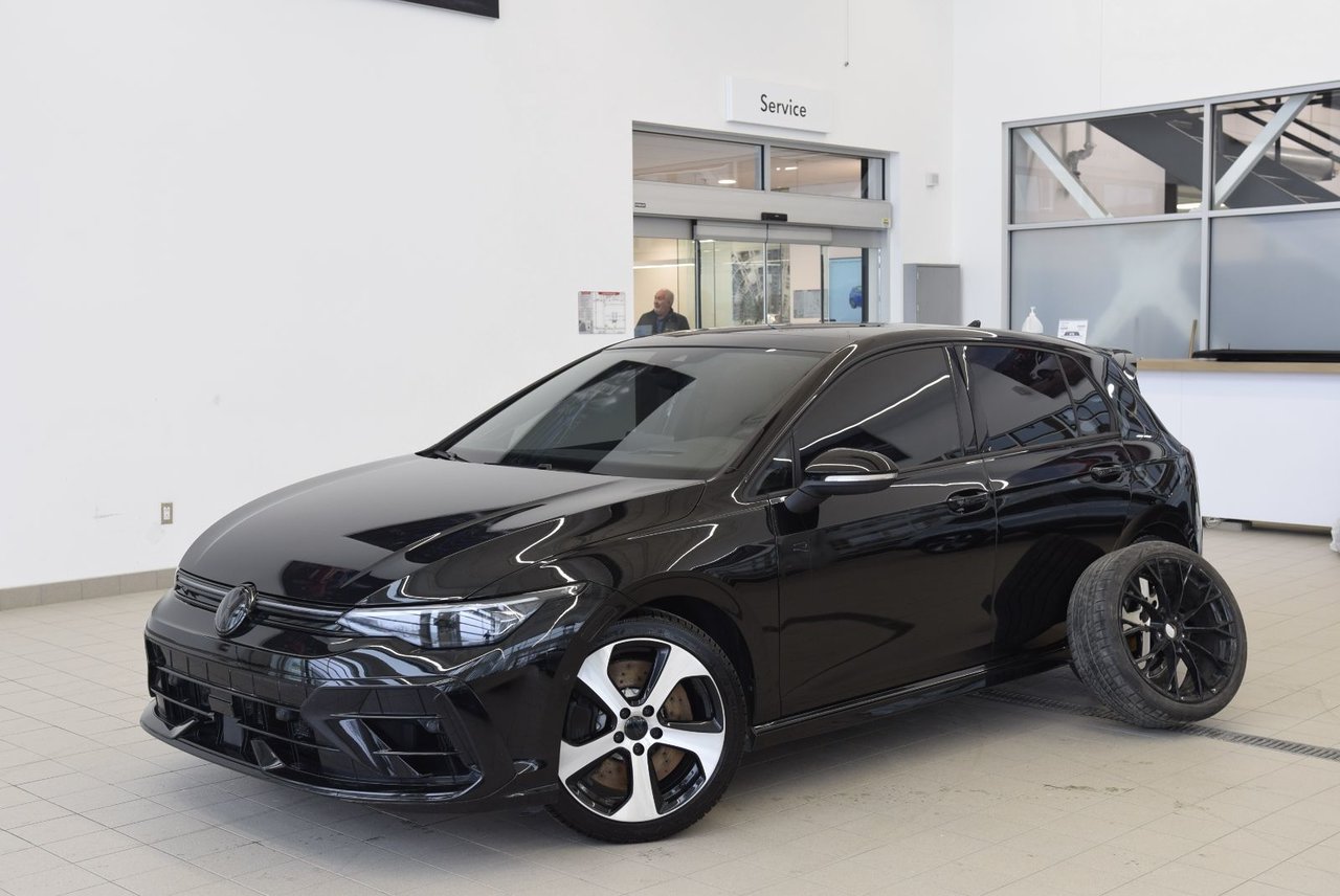 2025 Volkswagen Golf R Black Edition 4Motion