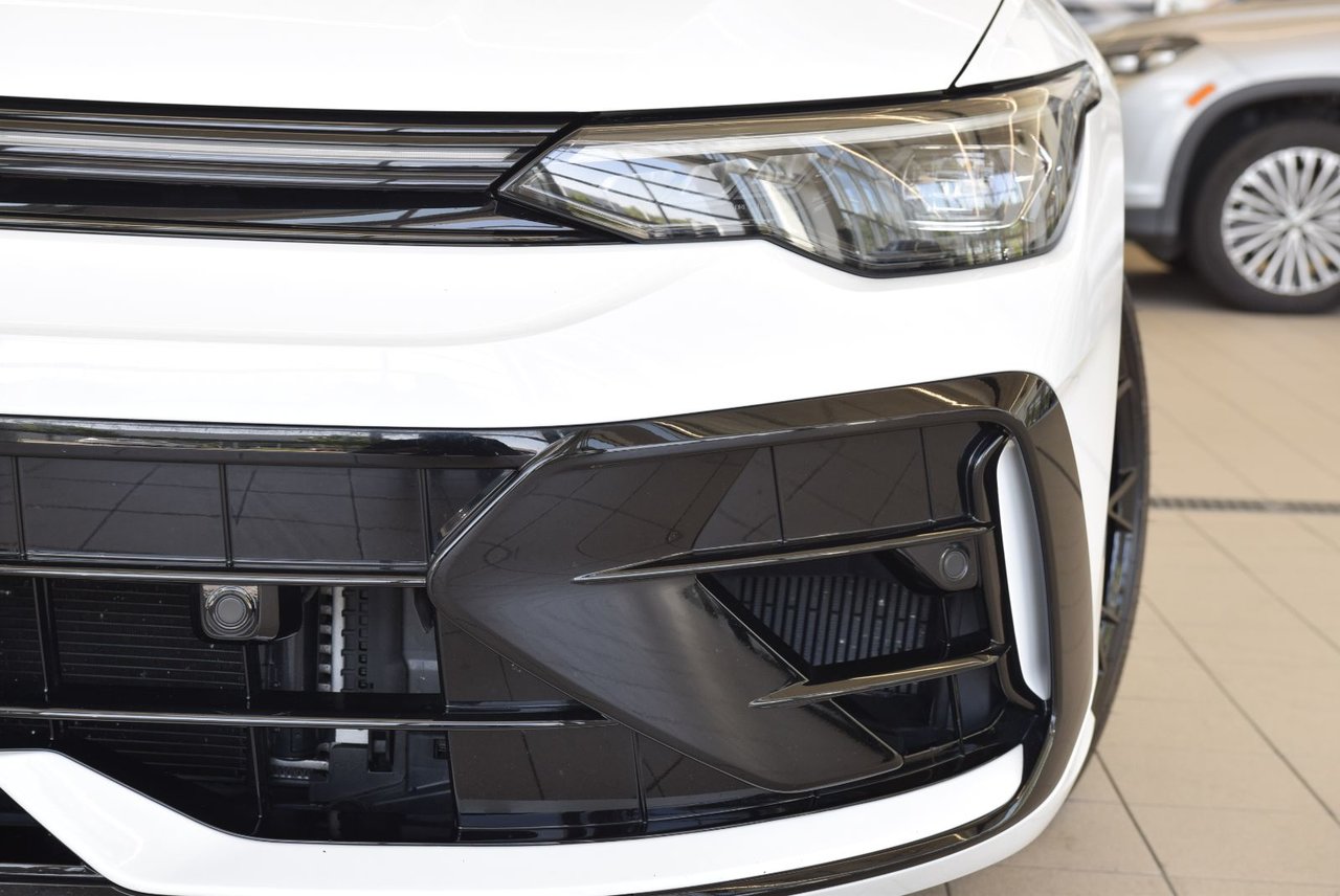 2025 Volkswagen Golf R