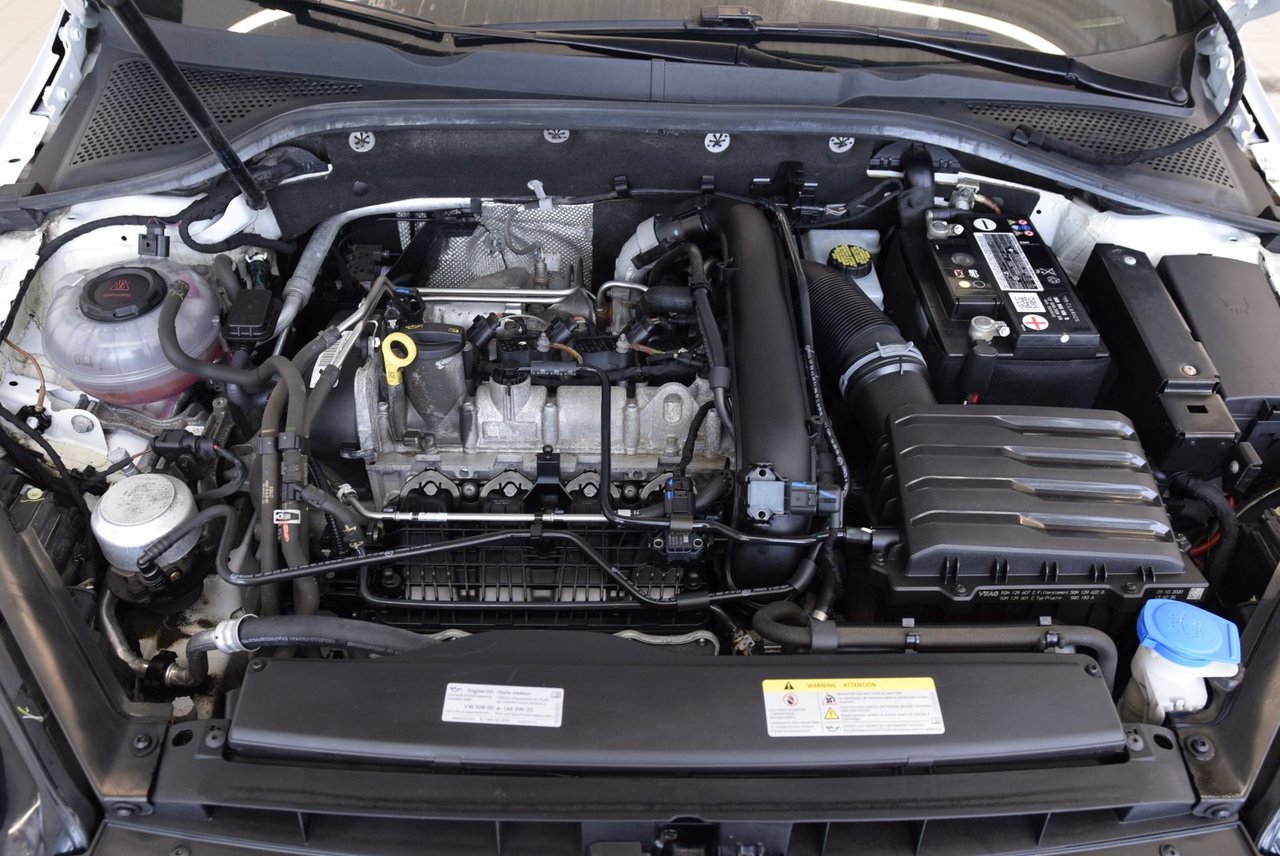 Volkswagen Golf HIGHLINE+CUIR+CAMERA+TOIT 2021 AUBAINE+APP CONNECT+WOW