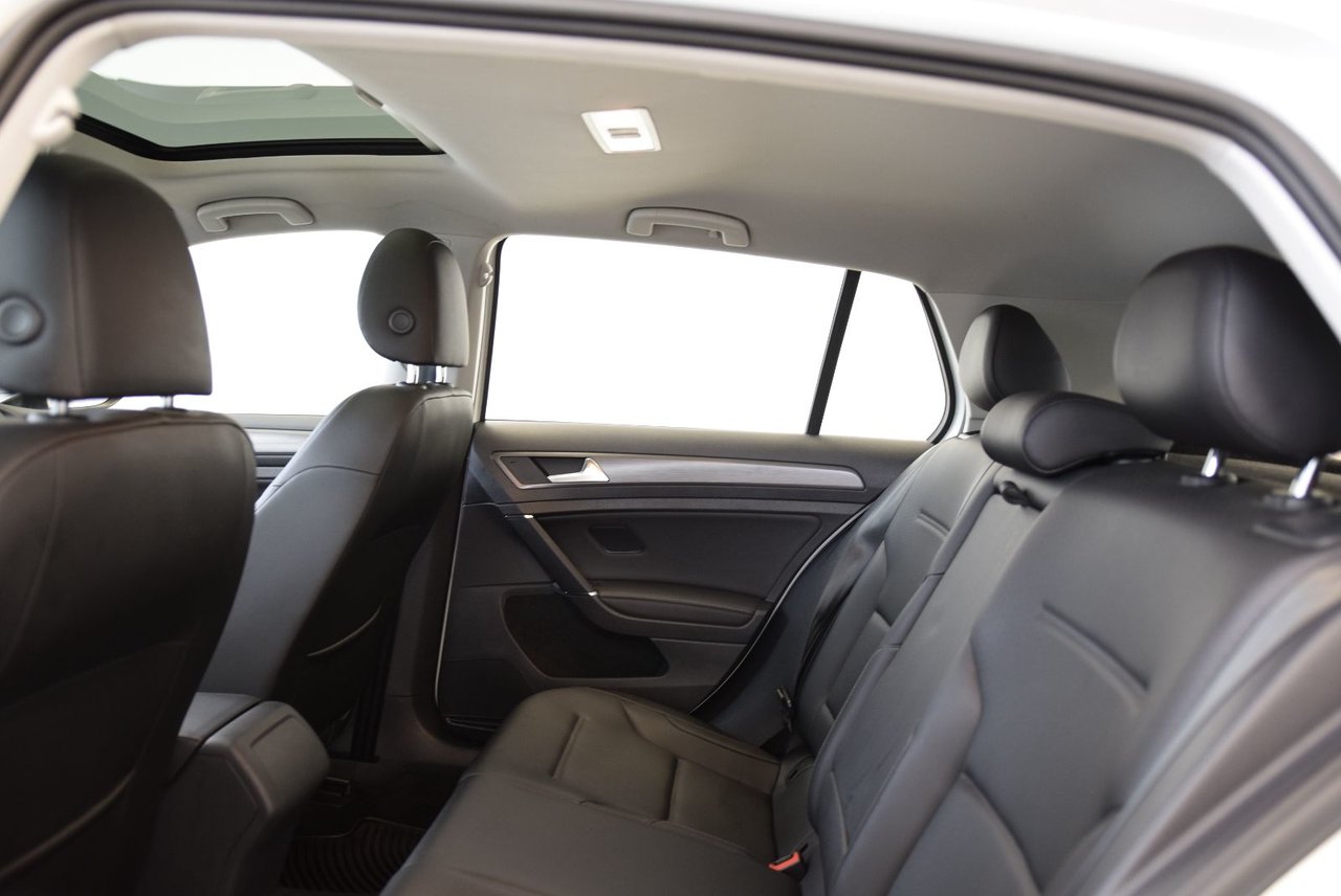 Volkswagen Golf HIGHLINE+CUIR+CAMERA+TOIT 2021 AUBAINE+APP CONNECT+WOW