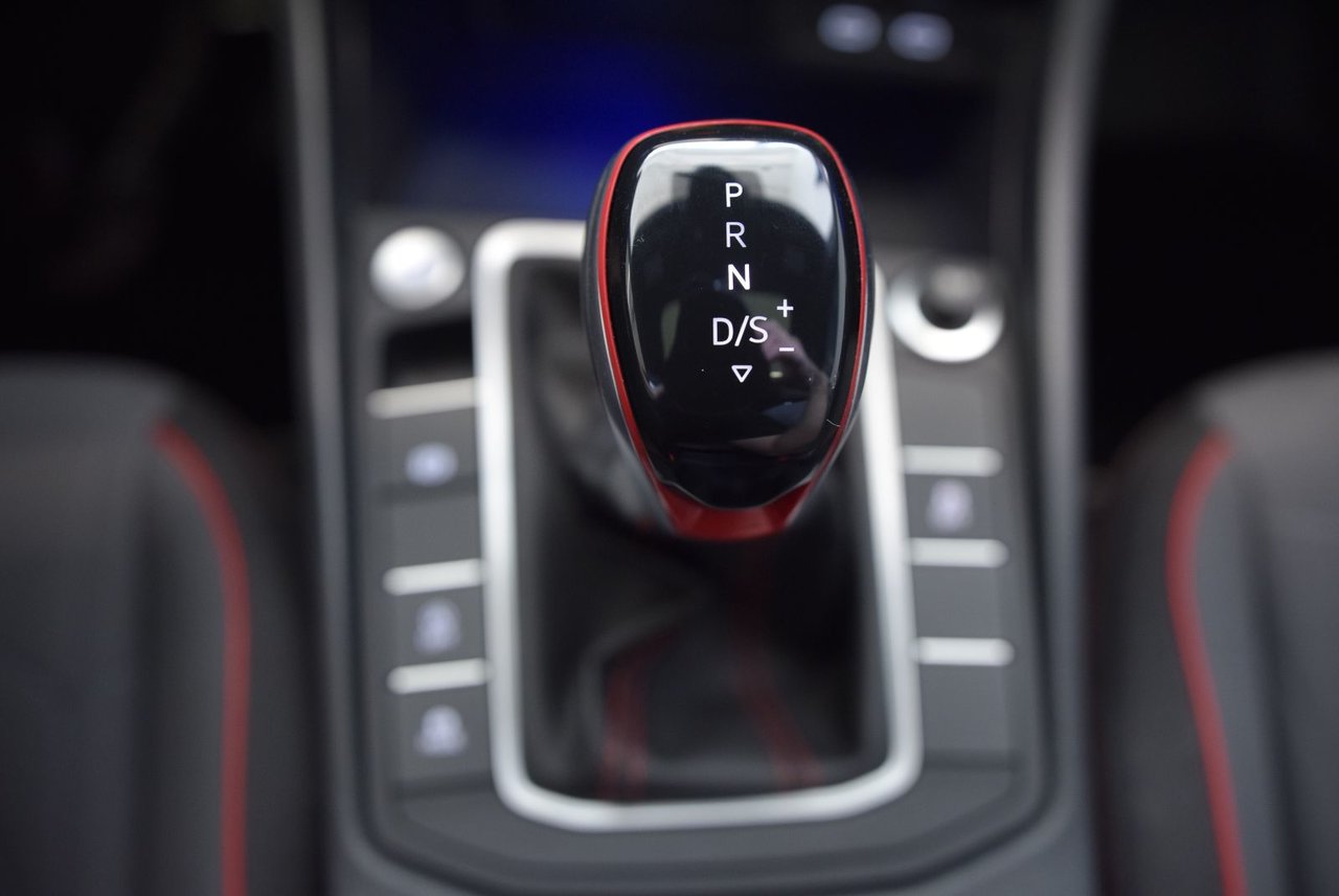 Volkswagen Jetta GLI 40th Anniversary Edition+DSG+WOW 2024 CAMERA+COCKPIT+BAS KILO+