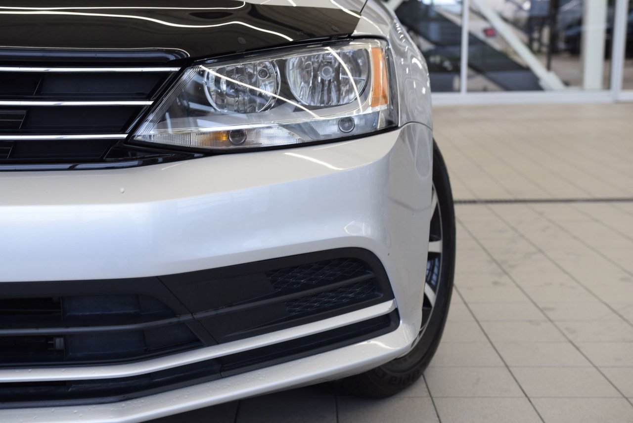Volkswagen Jetta COMFORTLINE+1,8T+AUTO+MAG 2016 SIEGE CHAUFFANT+CAMERA+