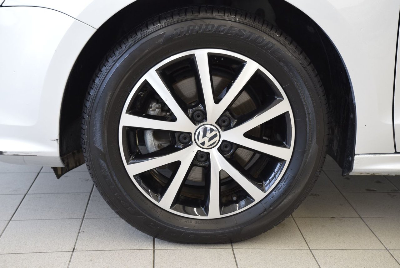 Volkswagen Jetta COMFORTLINE+1,8T+AUTO+MAG 2016 SIEGE CHAUFFANT+CAMERA+