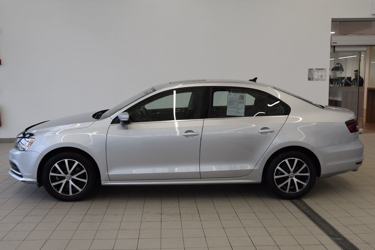 Volkswagen Jetta COMFORTLINE+1,8T+AUTO+MAG 2016 SIEGE CHAUFFANT+CAMERA+