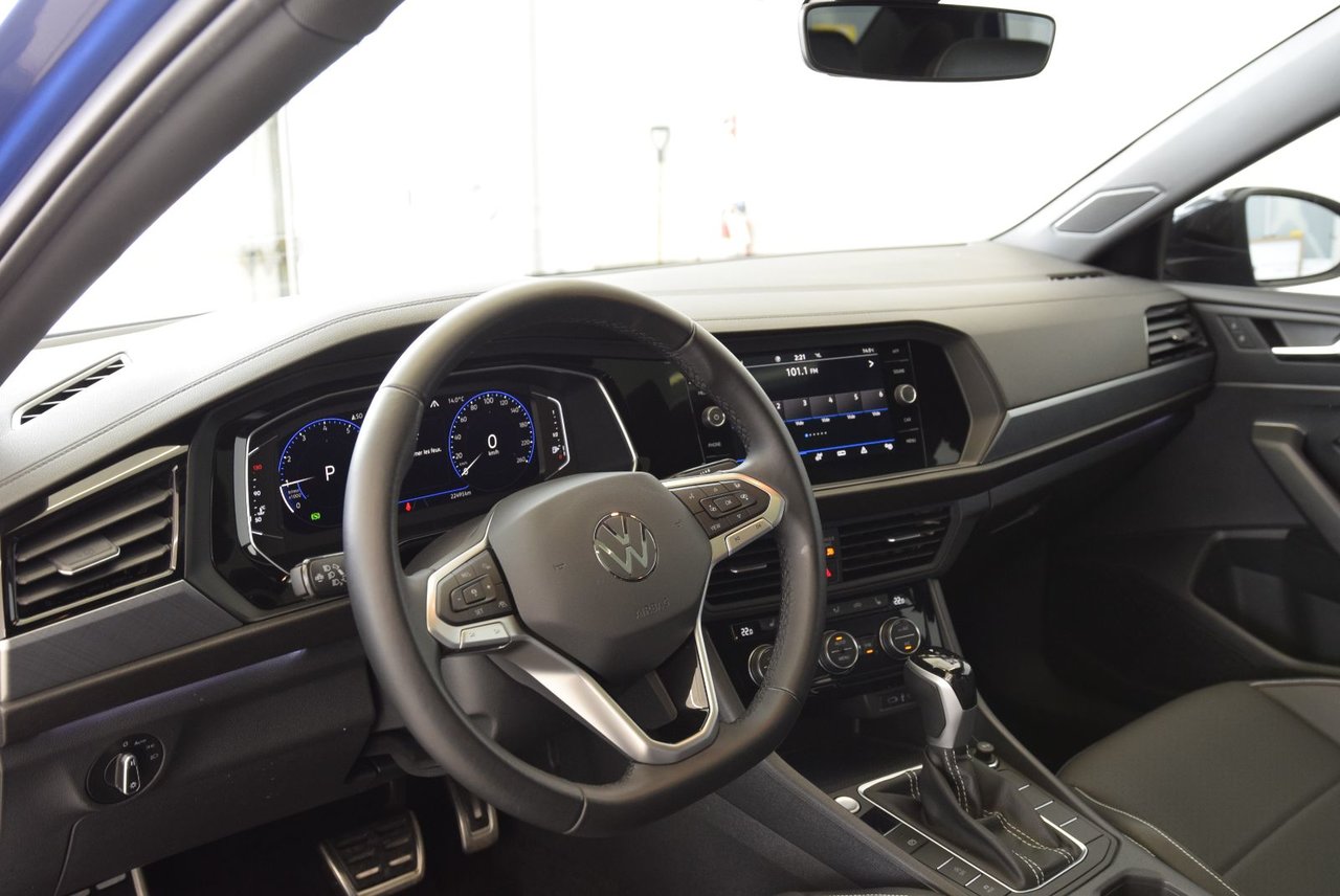 Volkswagen Jetta COMFORTLINE+SPORT PACKAGE 2023 TOIT OUVRANT+COCKPIT+LED