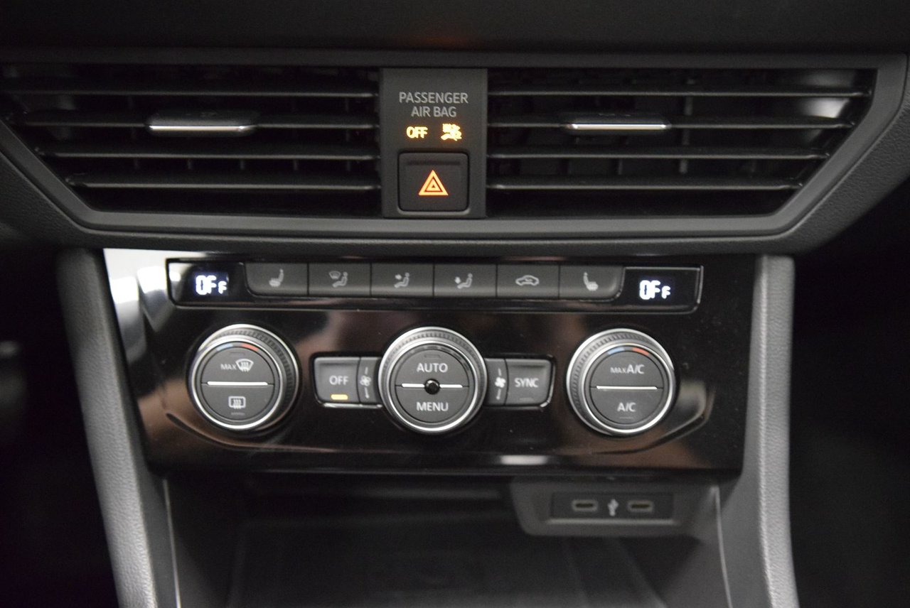 2023 Volkswagen Jetta HIGHLINE+CUIR+TOIT+LED+WOW HIGHLINE+CUIR+TOIT+LED+WOW