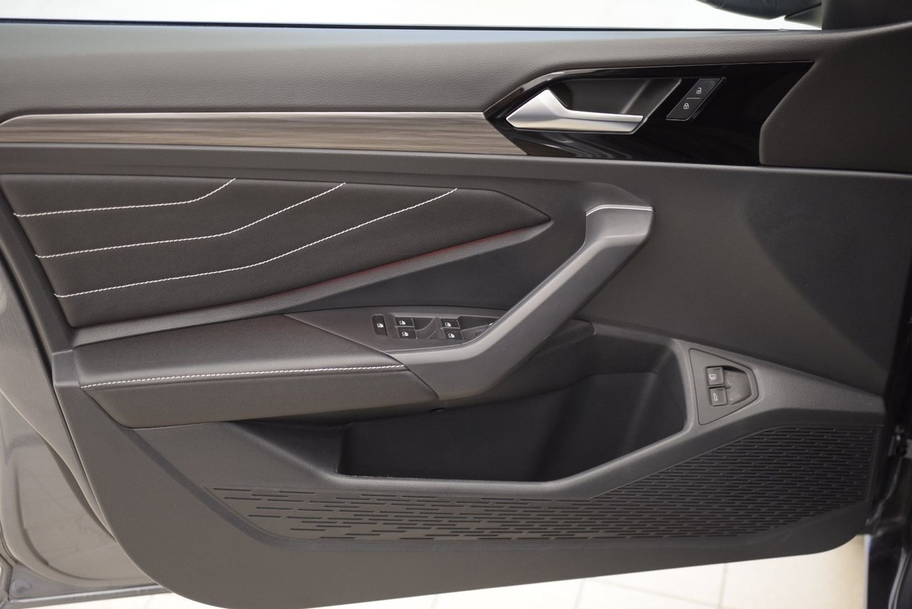 2023 Volkswagen Jetta HIGHLINE+CUIR+TOIT+LED+WOW HIGHLINE+CUIR+TOIT+LED+WOW