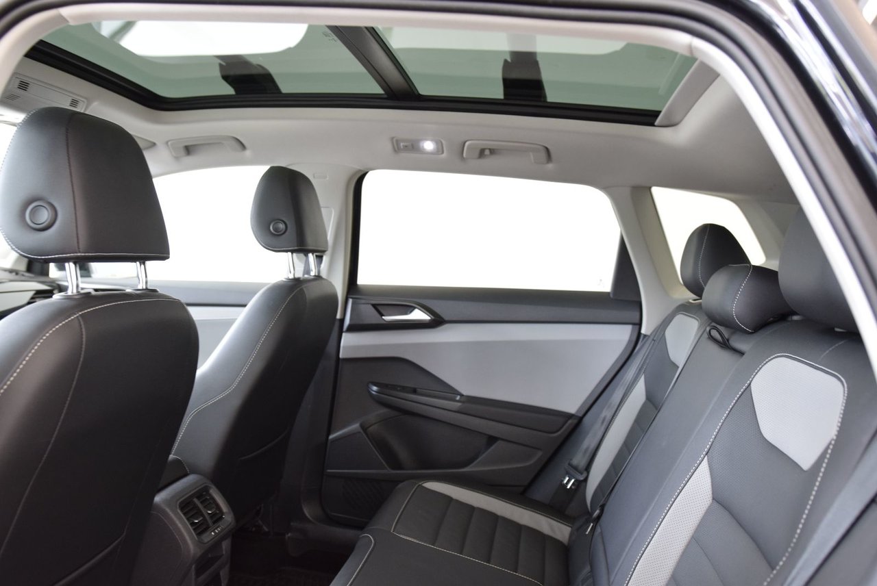 Volkswagen Taos HIGHLINE+DRIVER ASSIST+ROUES 2022 CUIR+TOIT+NAV+AWD+LED+BEAT