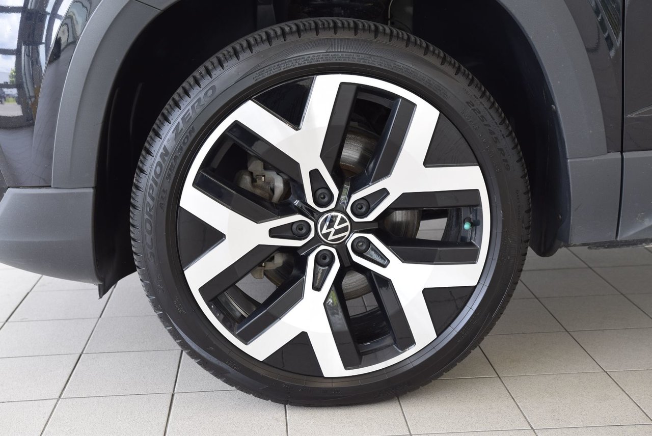Volkswagen Taos HIGHLINE+DRIVER ASSIST+ROUES 2022 CUIR+TOIT+NAV+AWD+LED+BEAT