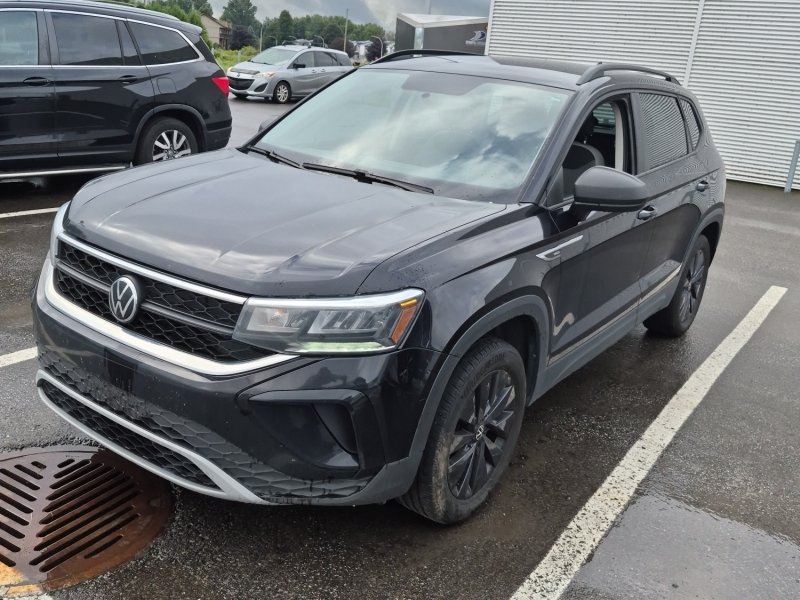 Black 2022 Volkswagen Taos SUV / Crossover  Automatic