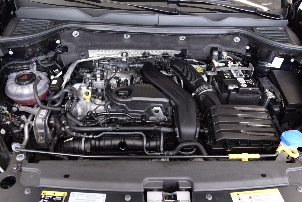 Volkswagen Taos TRENDLINE+COCKPIT+AWD+ 2023 CAMERA+MAG+SIEGES CHAUFF