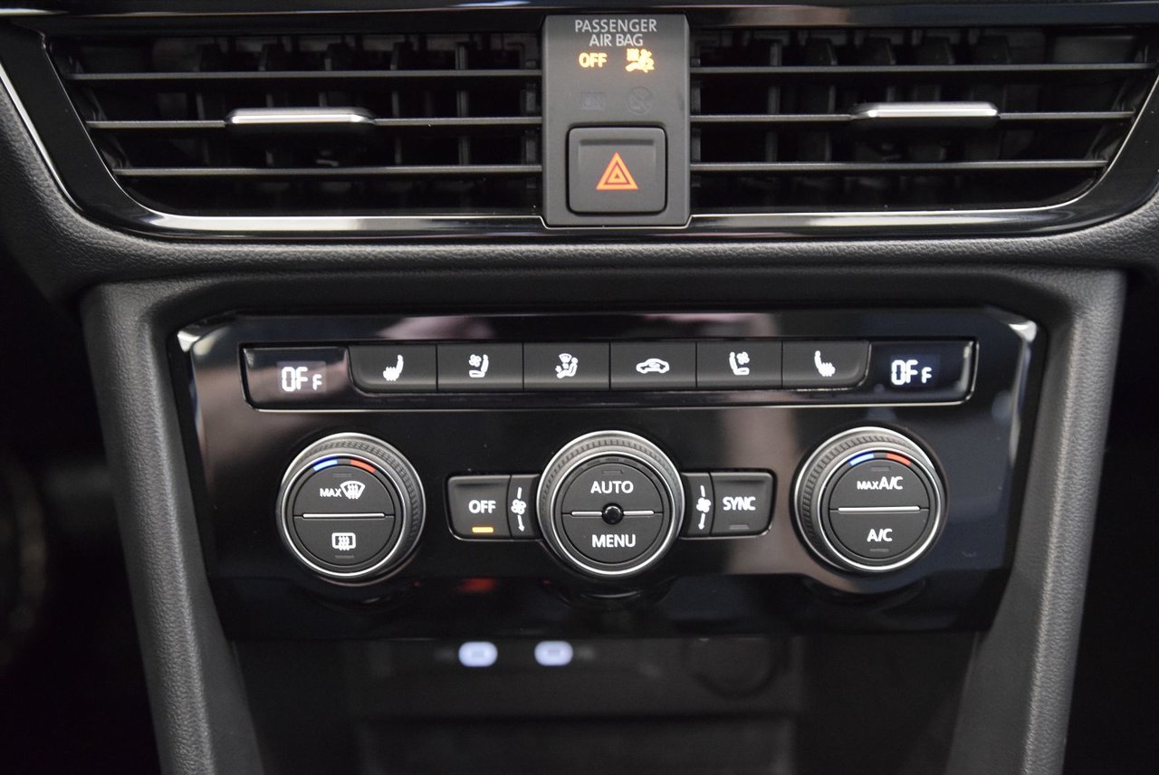 2024 Volkswagen Taos HIGHLINE+ROUE NOIR+TOIT PANO HIGHLINE+ROUE NOIR+TOIT PANO