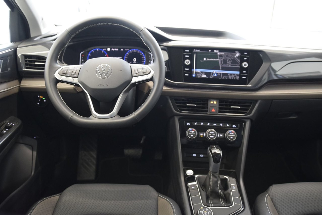2024 Volkswagen Taos HIGHLINE+ROUE NOIR+TOIT PANO HIGHLINE+ROUE NOIR+TOIT PANO