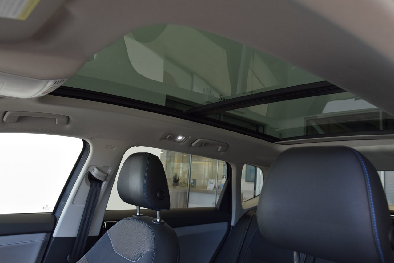 Volkswagen Taos COMFORTLINE+BLACK PACKAGE 2024 AWD+CUIR+TOIT+LED+COCKPIT