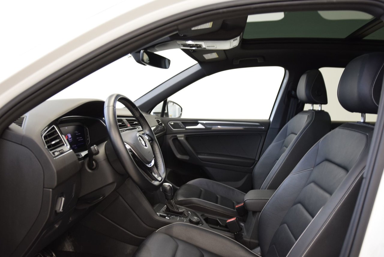 Volkswagen Tiguan HIGHLINE+R LINE+TOIT+CUIR+ 2021 LED+NAV+BAS KM+4MOTION+