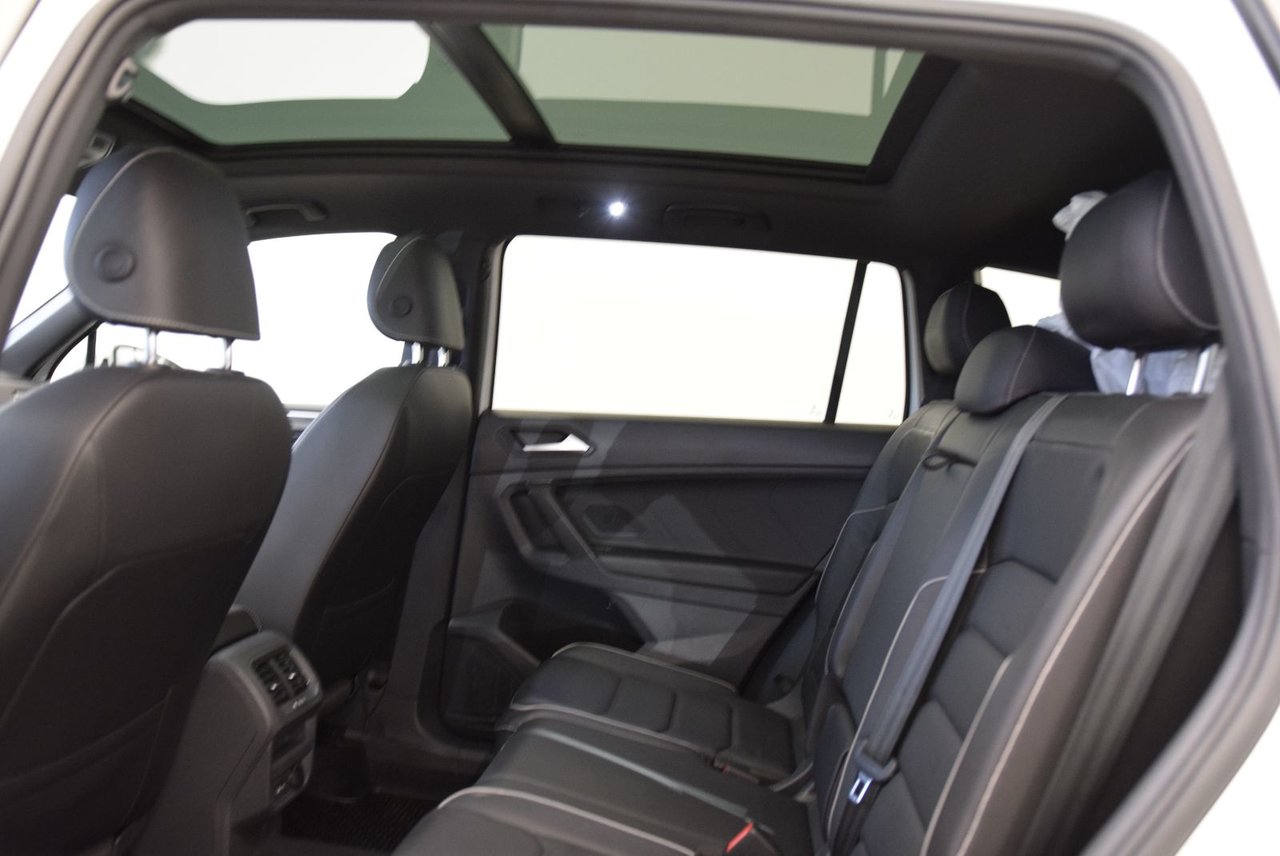 Volkswagen Tiguan HIGHLINE+R LINE+TOIT+CUIR+ 2021 LED+NAV+BAS KM+4MOTION+