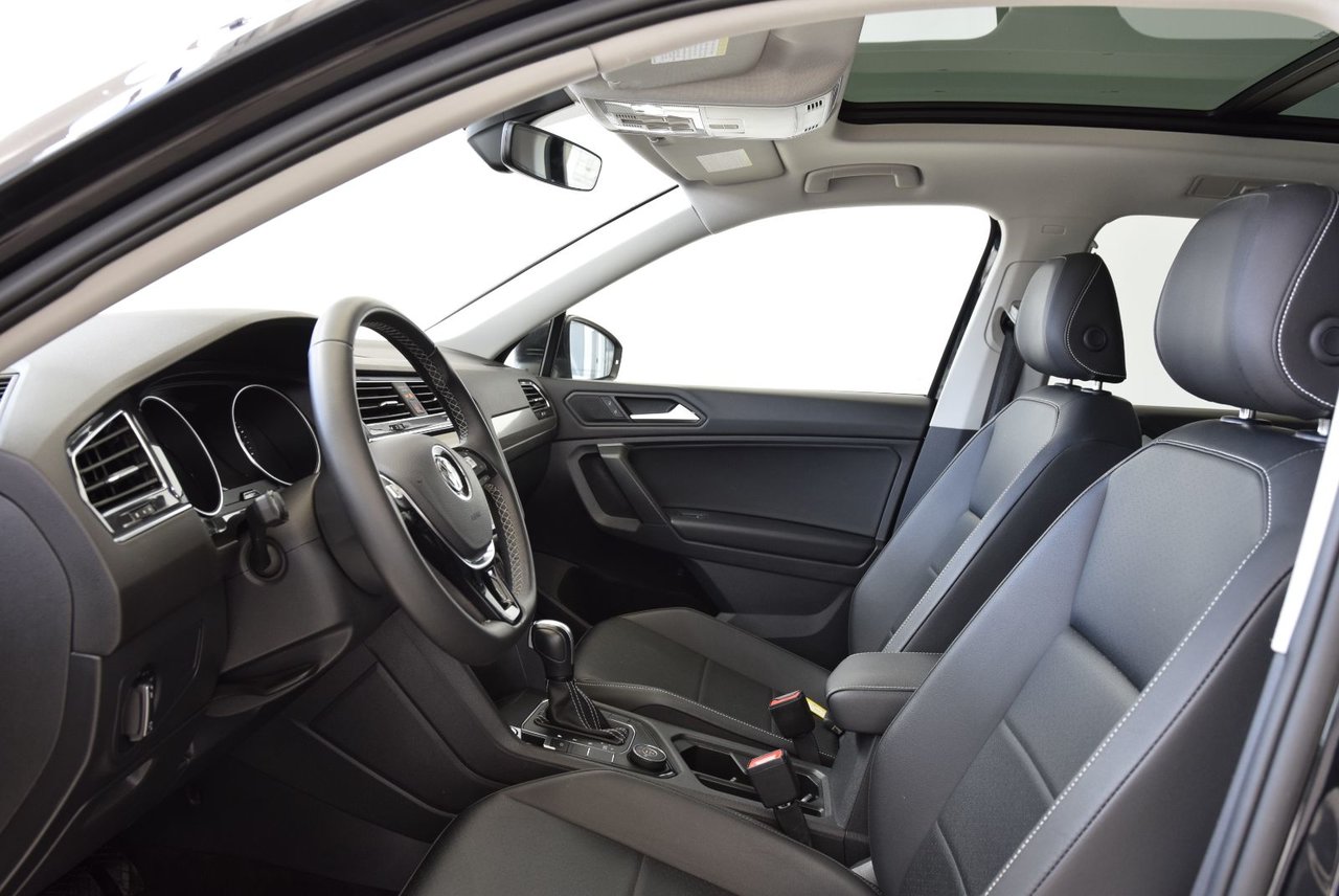 Volkswagen Tiguan COMFORTLINE+TOIT PANO+CUIR 2021 CAMERA+BAS KM+AWD+WOW