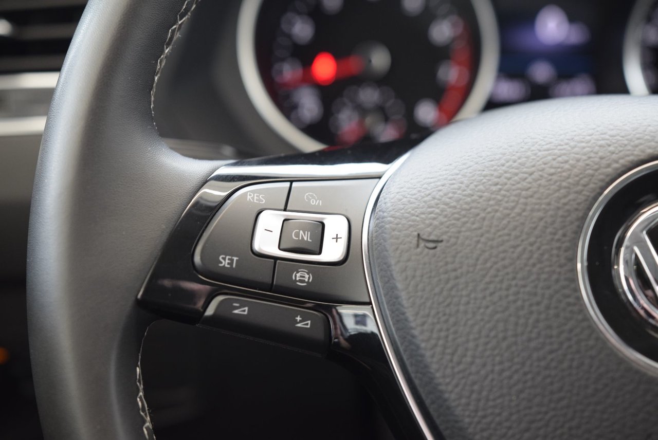 Volkswagen Tiguan COMFORTLINE+TOIT PANO+AWD 2021 CAMERA+SANS CLÉ+APP CONNECT