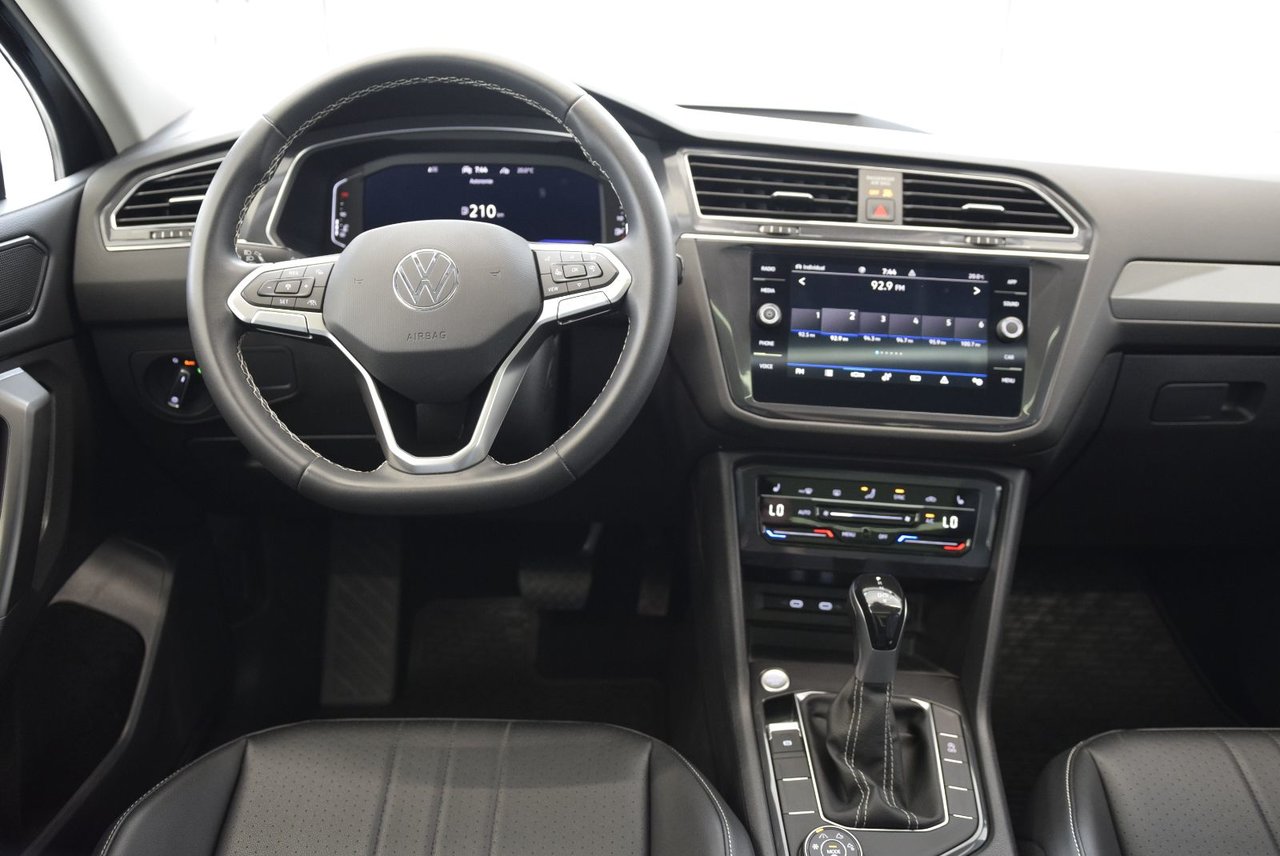 Volkswagen Tiguan COMFORTLINE+TOIT PANO+AWD 2022 BAS KM+CAMERA+SIEGES CHAUFFANTS