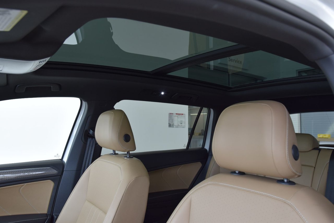 Volkswagen Tiguan COMFORTLINE+BLACK PACKAGE 2024 CUIR+TOIT PANO+LED+COCKPIT