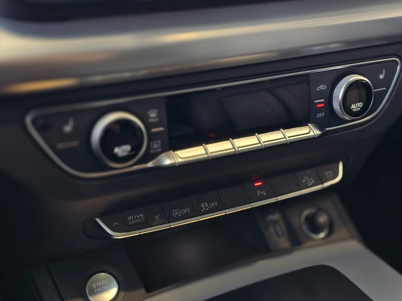 2024 Audi Q5 Progressiv TOIT PANO | CUIR | CARPLAY | CAMÉRA Progressiv TOIT PANO | CUIR | CARPLAY | CAMÉRA