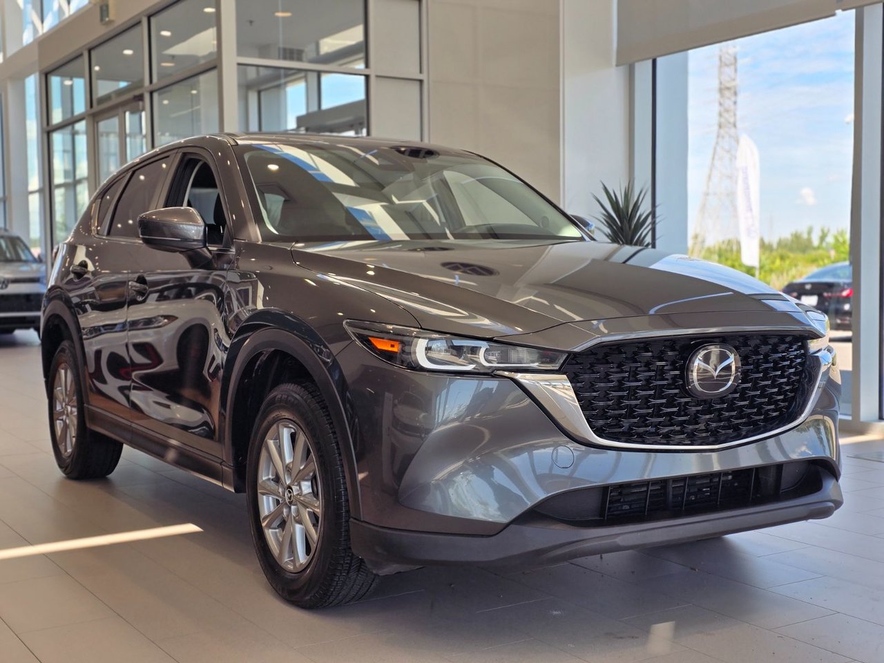 2023 Mazda CX-5 GS AWD | CUIR | CARPLAY | CAMÉRA | BAS KM!! | +++ GS AWD | CUIR | CARPLAY | CAMÉRA | BAS KM!! | +++