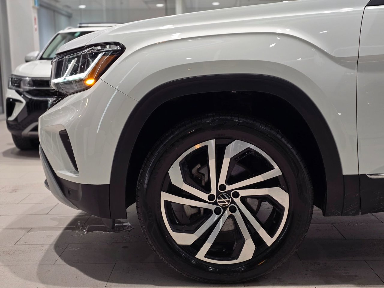 2022 Volkswagen Atlas Highline TOIT PANO | CUIR | CARPLAY | DÉMARREUR Highline TOIT PANO | CUIR | CARPLAY | DÉMARREUR