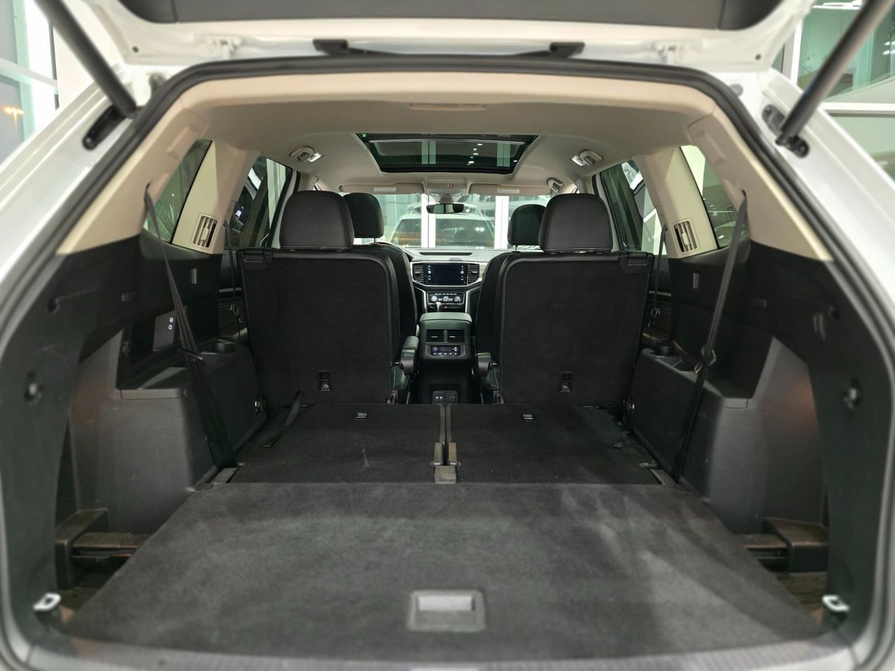 2022 Volkswagen Atlas Highline TOIT PANO | CUIR | CARPLAY | DÉMARREUR Highline TOIT PANO | CUIR | CARPLAY | DÉMARREUR