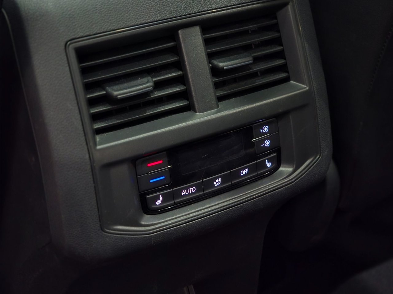 2022 Volkswagen Atlas Highline TOIT PANO | CUIR | CARPLAY | DÉMARREUR Highline TOIT PANO | CUIR | CARPLAY | DÉMARREUR