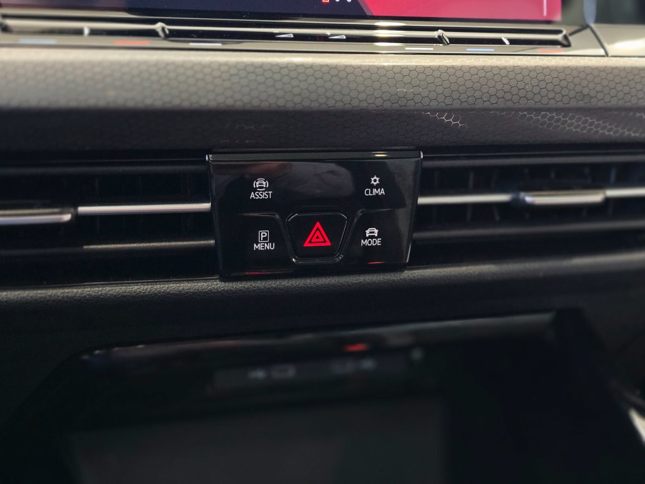 2024 Volkswagen Golf GTI Performance DSG | TOIT | CUIR | CARPLAY | 241 HP Performance DSG | TOIT | CUIR | CARPLAY | 241 HP
