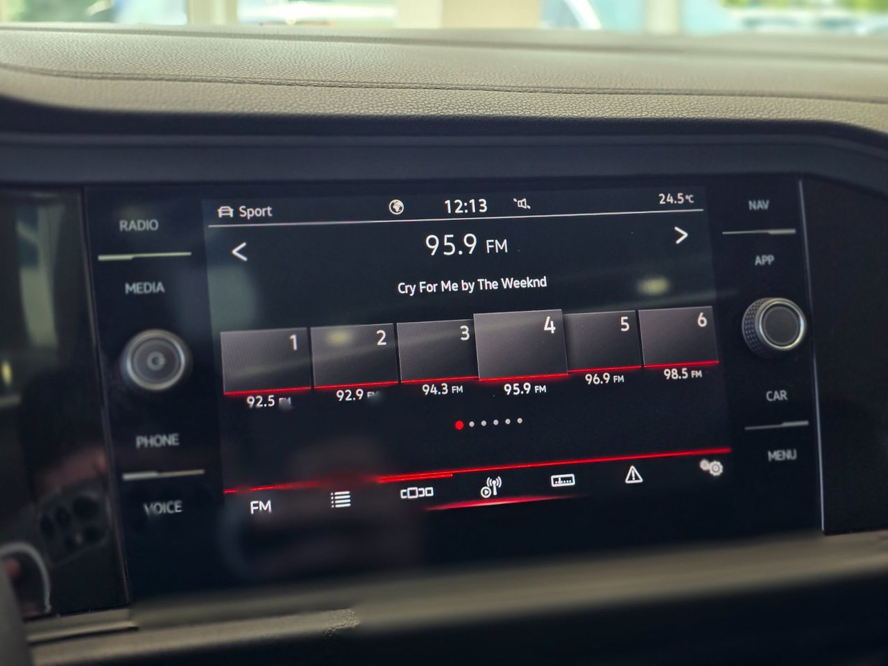 2022 Volkswagen Jetta Highline TOIT | CUIR | CAMÉRA | CARPLAY | BAS KM!! Highline TOIT | CUIR | CAMÉRA | CARPLAY | BAS KM!!