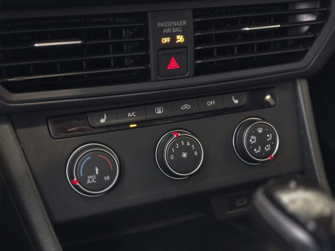 2022 Volkswagen Jetta Trendline AUTOMATIQUE | CARPLAY | CAM | BLUETOOTH Trendline AUTOMATIQUE | CARPLAY | CAM | BLUETOOTH