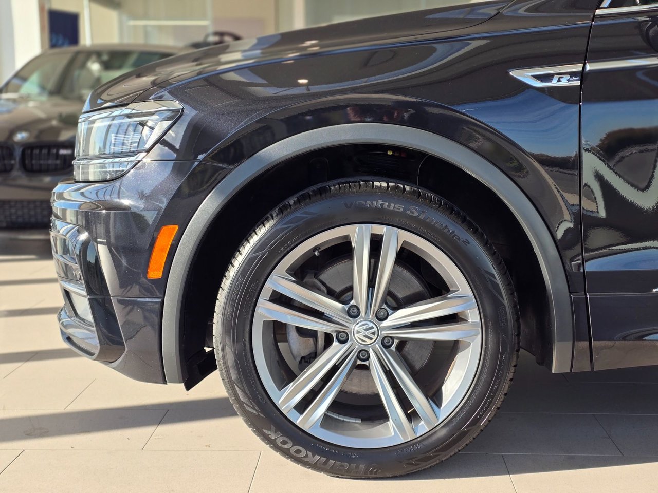 2021 Volkswagen Tiguan Highline R-LINE | TOIT PANO | CUIR | NAV | CARPLAY Highline R-LINE | TOIT PANO | CUIR | NAV | CARPLAY