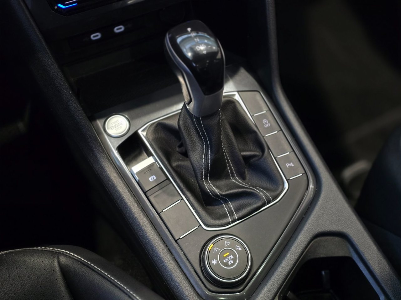 2022 Volkswagen Tiguan Comfortline R-LINE | BLACK PACK | TOIT PANO | CUIR Comfortline R-LINE | BLACK PACK | TOIT PANO | CUIR