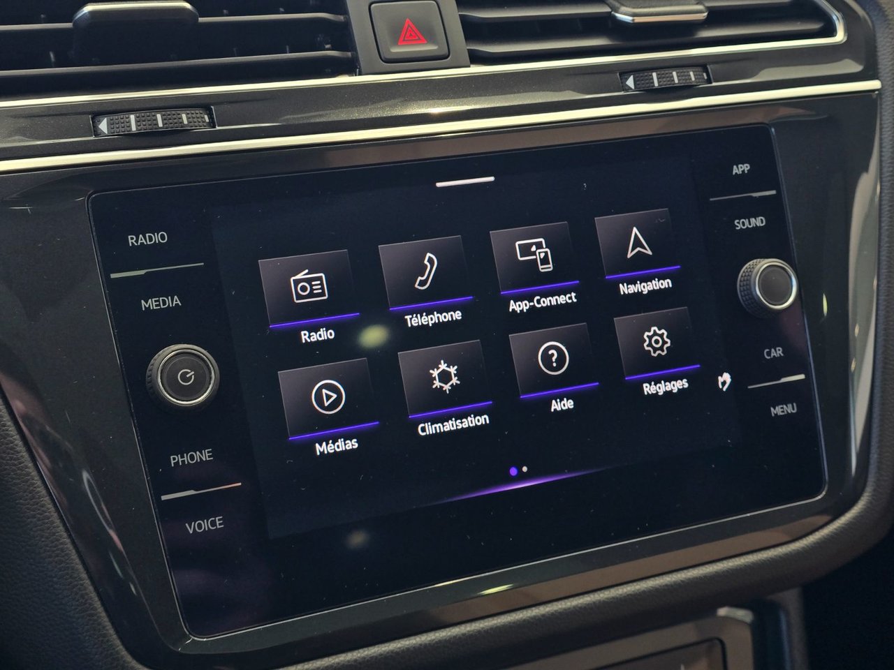 2022 Volkswagen Tiguan Comfortline R-LINE | BLACK PACK | TOIT PANO | CUIR Comfortline R-LINE | BLACK PACK | TOIT PANO | CUIR