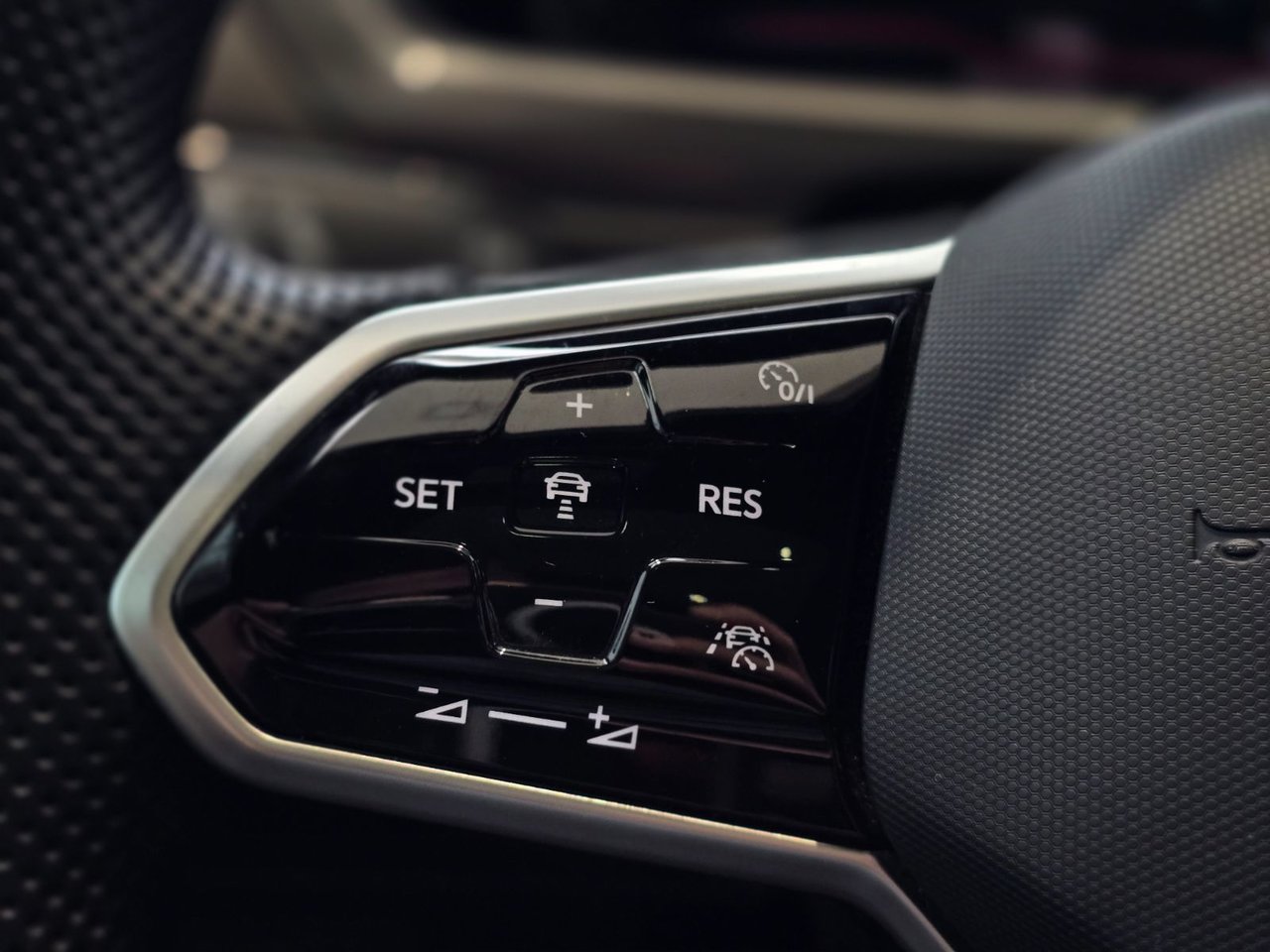 2023 Volkswagen Tiguan Highline R-Line | NAVIGATION | CUIR | DÉMAREUR +++ Highline R-Line | NAVIGATION | CUIR | DÉMAREUR +++