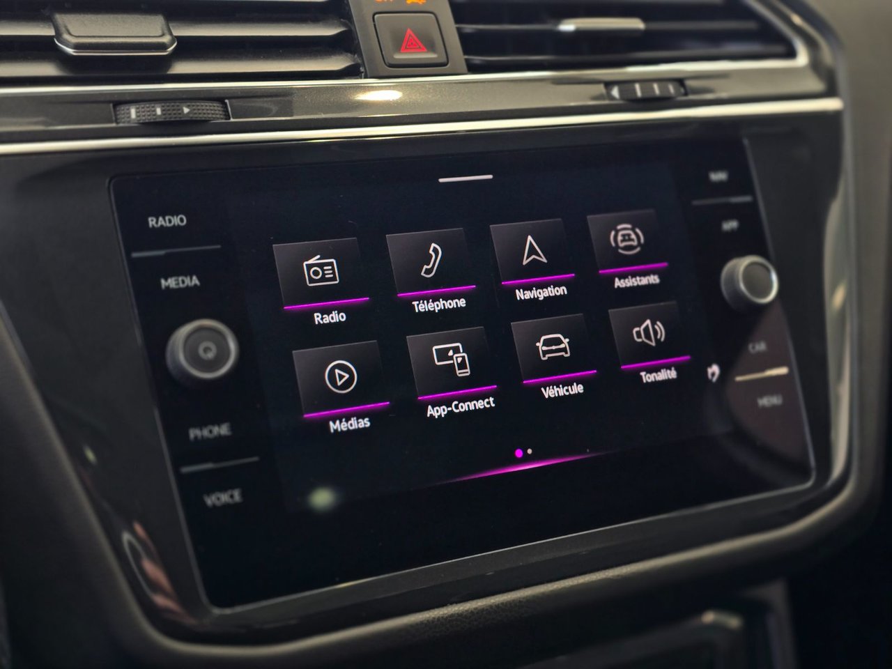 2023 Volkswagen Tiguan Highline R-Line | NAVIGATION | CUIR | DÉMAREUR +++ Highline R-Line | NAVIGATION | CUIR | DÉMAREUR +++