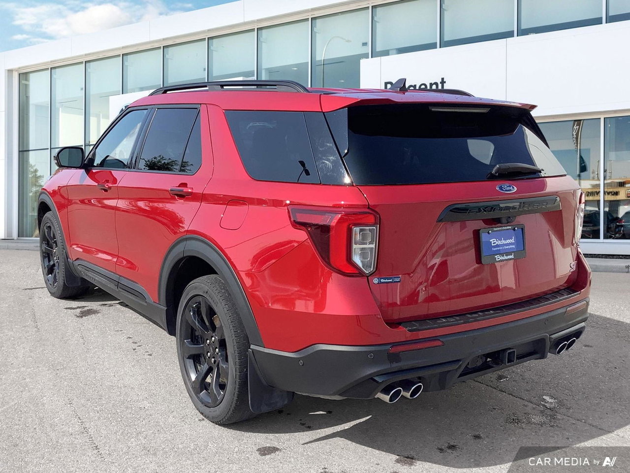 2022 Ford Explorer ST