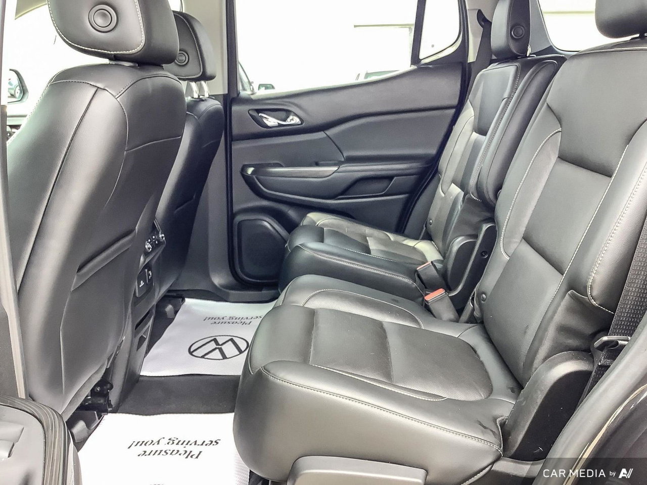 2018 GMC Acadia SLT