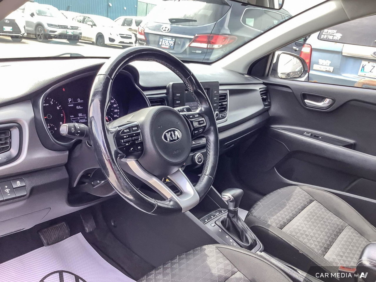 2018 Kia Rio 5-door LX