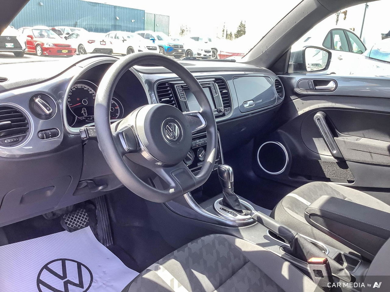 2018 Volkswagen Beetle Trendline