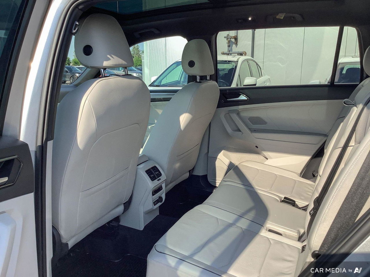 2022 Volkswagen Tiguan Highline R-Line